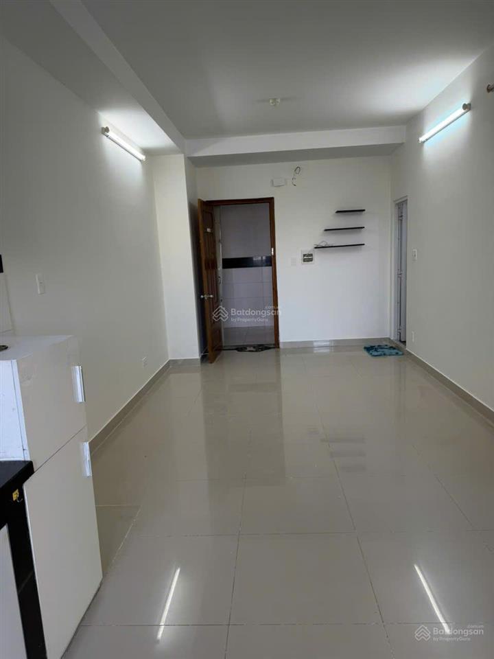 Chuyên bán căn hộ belleza. dt 60m2, 2pn, 1wc, sổ hồng. giá 3 tỷ.  trúc