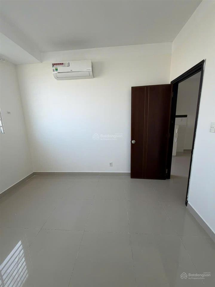 Chuyên bán căn hộ belleza. dt 60m2, 2pn, 1wc, sổ hồng. giá 3 tỷ.  trúc