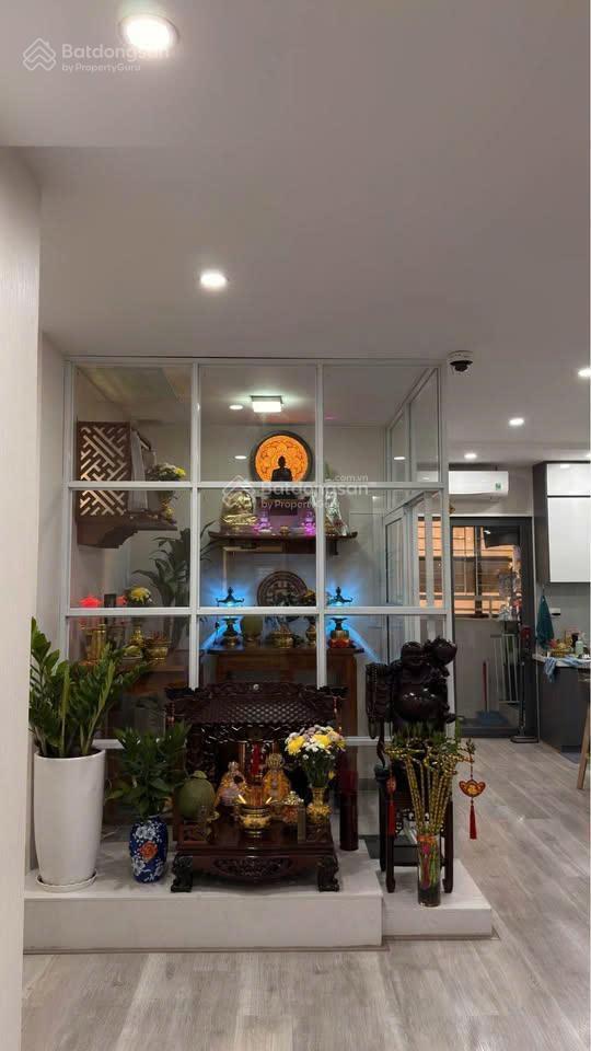 Bán căn hộ era town. dt 147m2, 3pn, 3wc, ntđđ, giá 4.5 tỷ, bao hết.  trúc