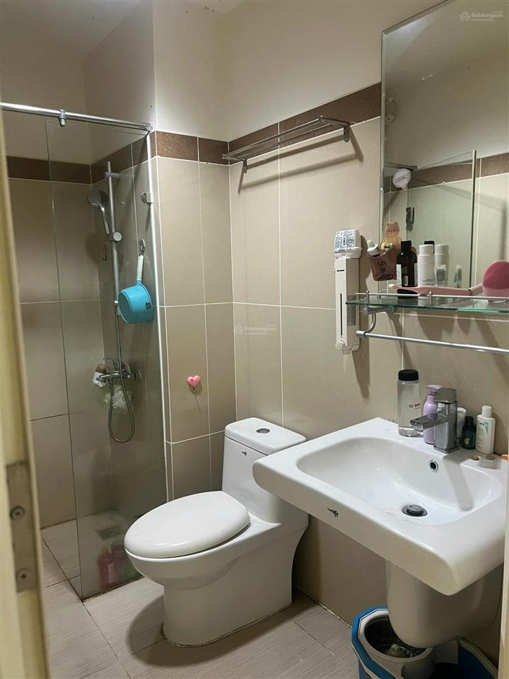 Bán căn hộ era town. dt 67m2, 2pn, 2wc, ntđđ, giá 2.75 tỷ.  trúc
