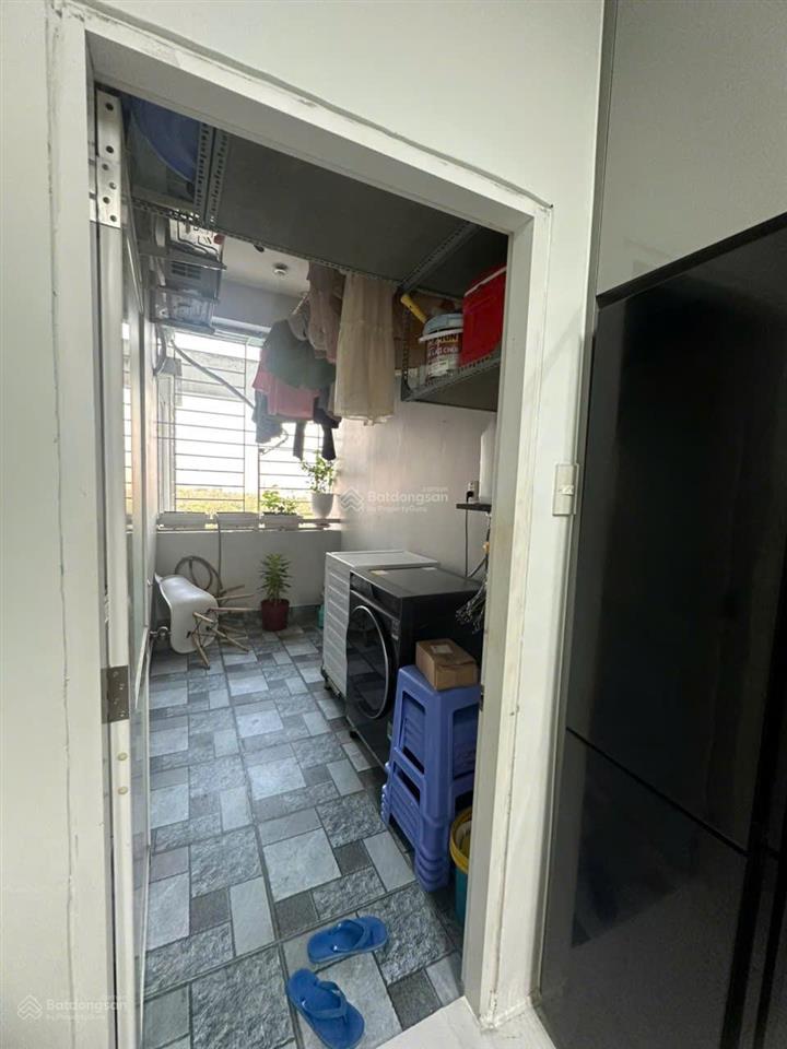 Chuyên bán căn hộ phú mỹ thuận. dt 95m, 3pn, 2wc, căn góc, view sông. giá 3 tỷ