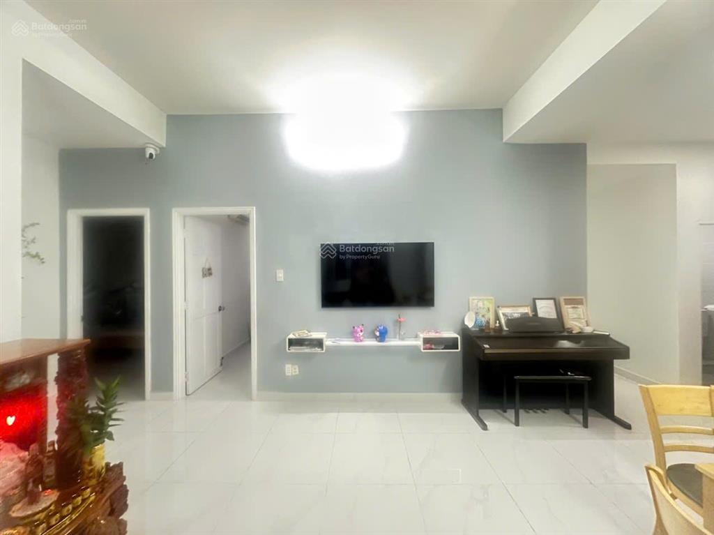 Chuyên bán căn hộ phú mỹ thuận. dt 95m, 3pn, 2wc, căn góc, view sông. giá 3 tỷ