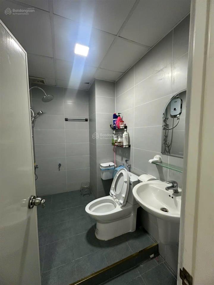 Chuyên bán căn hộ phú mỹ thuận. dt 95m, 3pn, 2wc, căn góc, view sông. giá 3 tỷ
