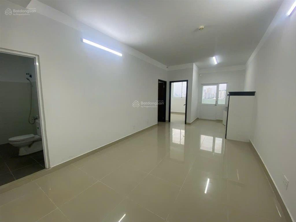 Chuyên bán căn hộ belleza. dt 60m2, 2pn, 1wc, sổ hồng, có vài căn. giá 3 tỷ.  trúc