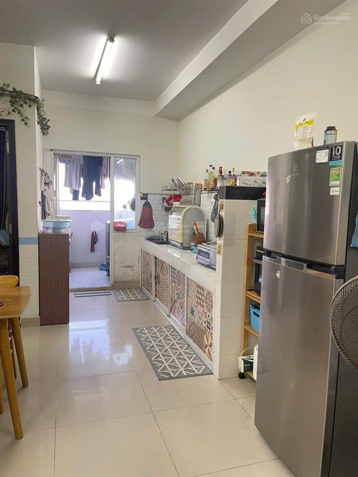 Chuyên bán căn hộ belleza. dt 60m2, 2pn, 1wc, sổ hồng, có vài căn. giá 3 tỷ.  trúc