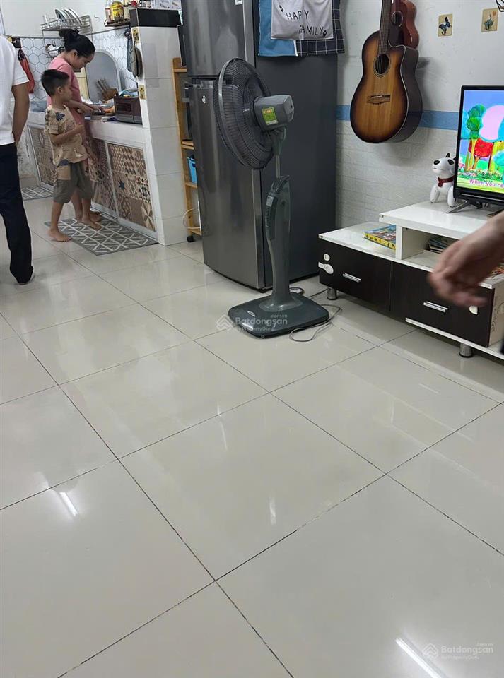 Chuyên bán căn hộ belleza. dt 60m2, 2pn, 1wc, sổ hồng, có vài căn. giá 3 tỷ.  trúc