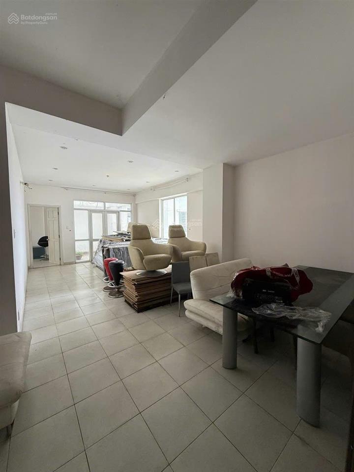 Bán căn hộ penthouse phú mỹ thuận, dt 187m, 4pn, 2wc, lầu 18,19, view sông. giá 3.950tỷ