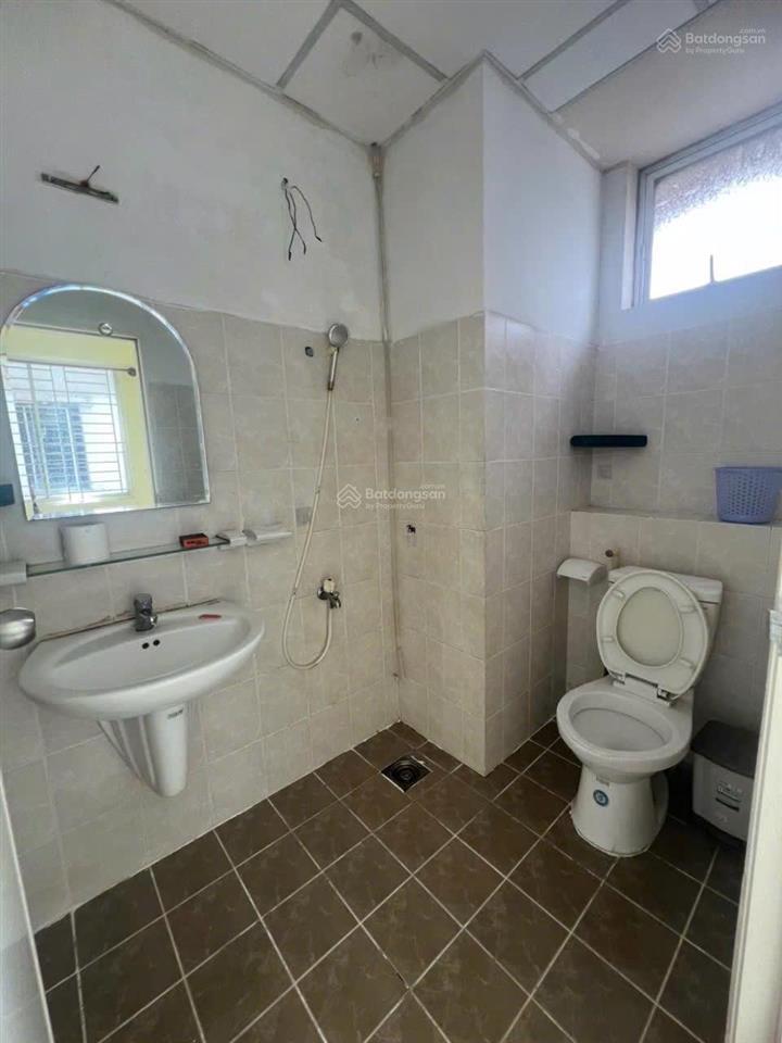 Chuyên bán căn hộ phú mỹ thuận, dt 85m, 3pn, 2wc, lầu 11, view sông. giá 2,35 tỷ