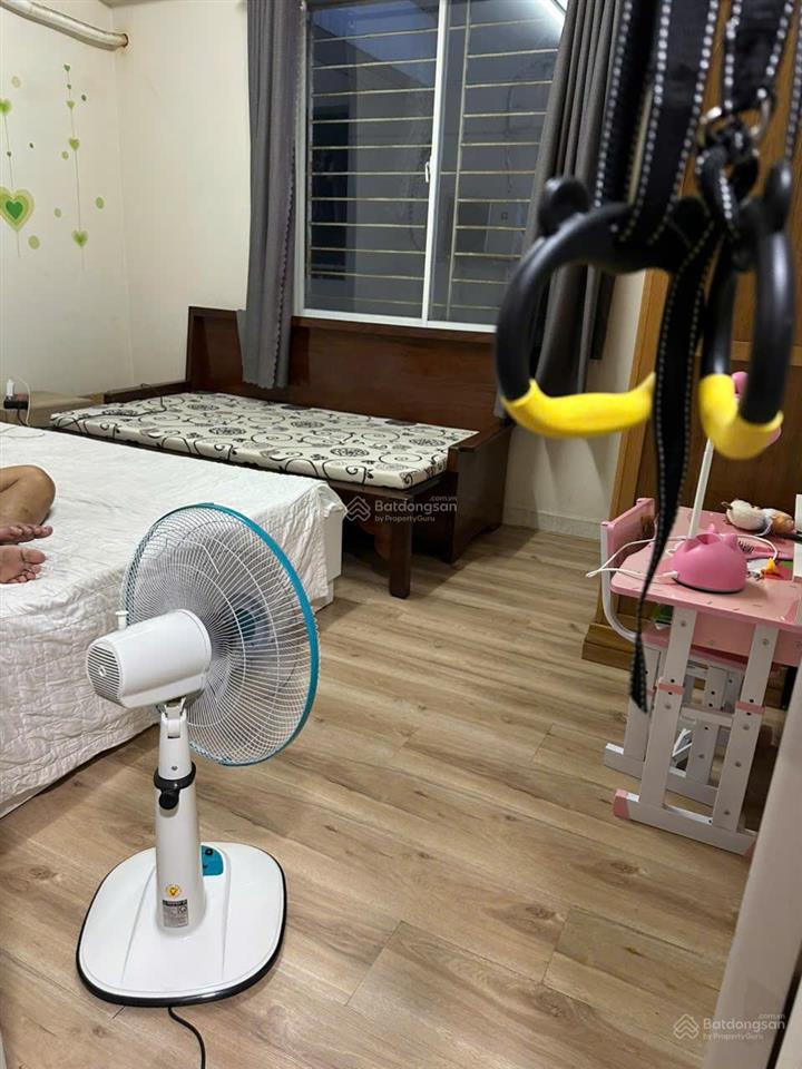 Chuyên bán căn hộ phú mỹ thuận, dt 85m, 3pn, 2wc, lầu 11, view sông. giá 2,35 tỷ