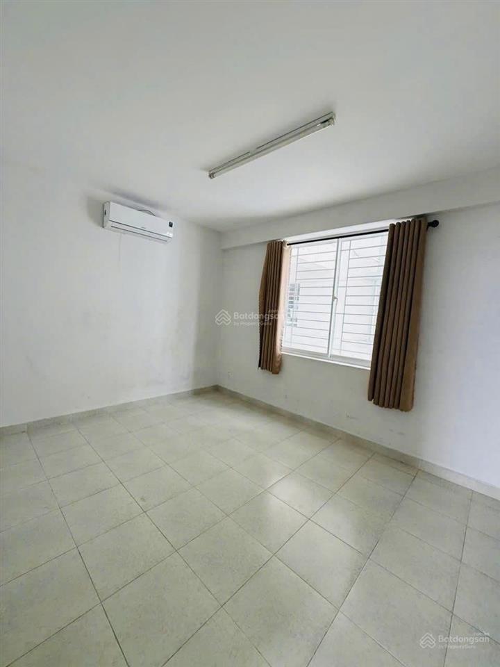 Chuyên bán căn hộ phú mỹ thuận, dt 85m, 3pn, 2wc, lầu 11, view sông. giá 2,35 tỷ