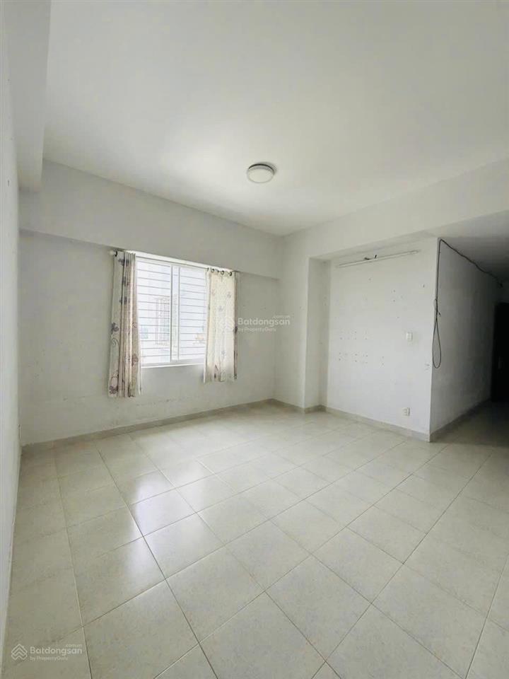 Chuyên bán căn hộ phú mỹ thuận, dt 85m, 3pn, 2wc, lầu 11, view sông. giá 2,35 tỷ