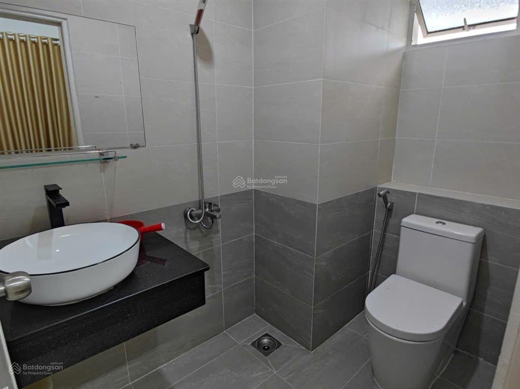 Chuyên bán căn hộ phú mỹ thuận. dt 77,3 m2, 3pn, ntđđ, sổ hồng. giá 2,85 tỷ