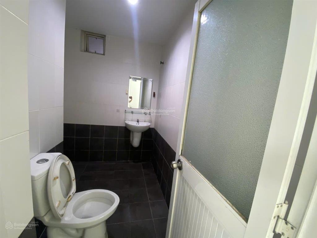 Bán căn hộ belleza. dt 80m2, 2pn, 2wc, nhà trống. giá 3,3 tỷ, sổ hồng ( thu trúc)