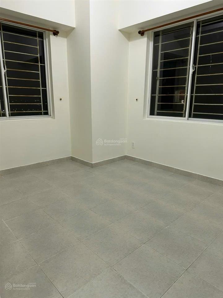 Chuyên bán căn hộ phú mỹ thuận. dt 95m2, 2pn. giá 2,7 tỷ ( thu trúc)