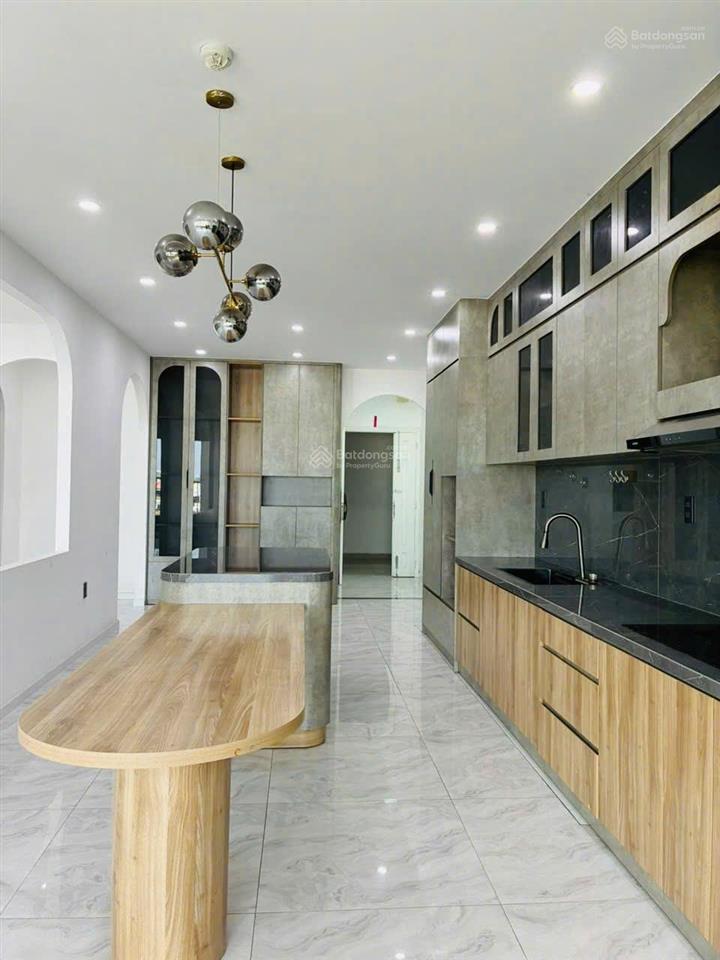Chuyên bán căn hộ belleza. dt 120m2, 3pn, sổ hồng. giá 4.7 tỷ ( thu trúc)