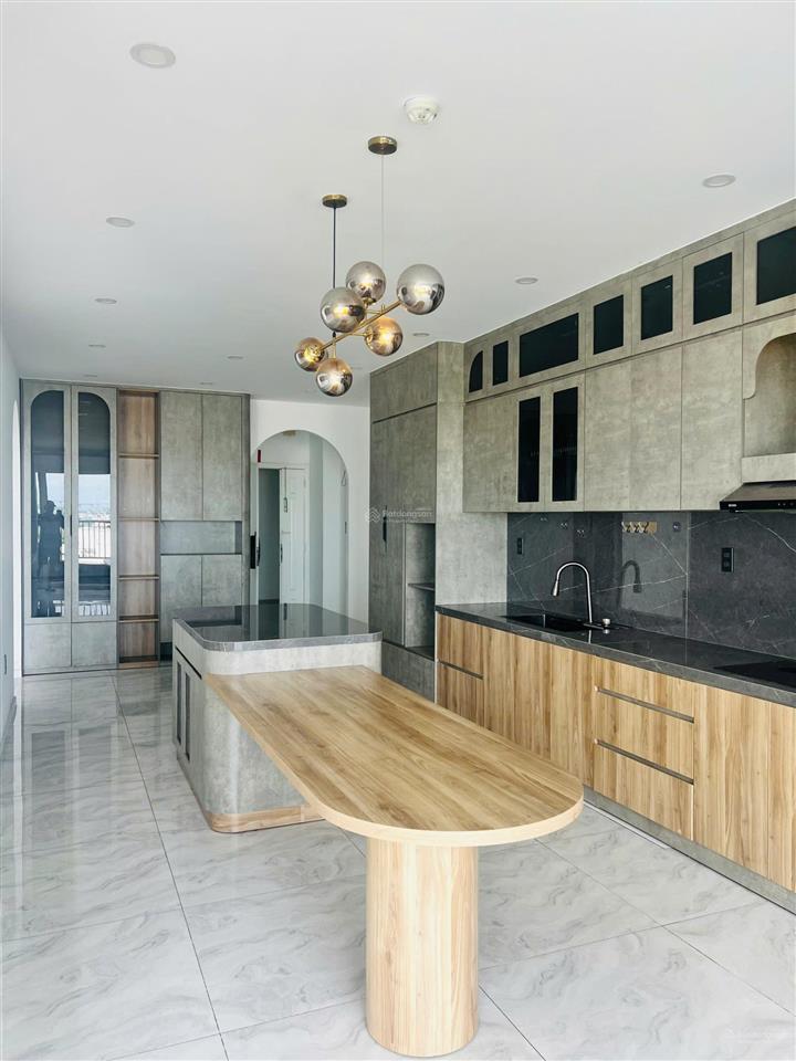 Chuyên bán căn hộ belleza. dt 120m2, 3pn, sổ hồng. giá 4.7 tỷ ( thu trúc)