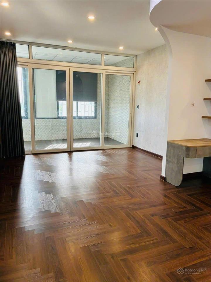 Chuyên bán căn hộ belleza. dt 120m2, 3pn, sổ hồng. giá 4.7 tỷ ( thu trúc)