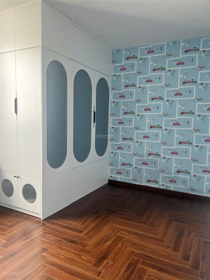 Chuyên bán căn hộ belleza. dt 120m2, 3pn, sổ hồng. giá 4.7 tỷ ( thu trúc)