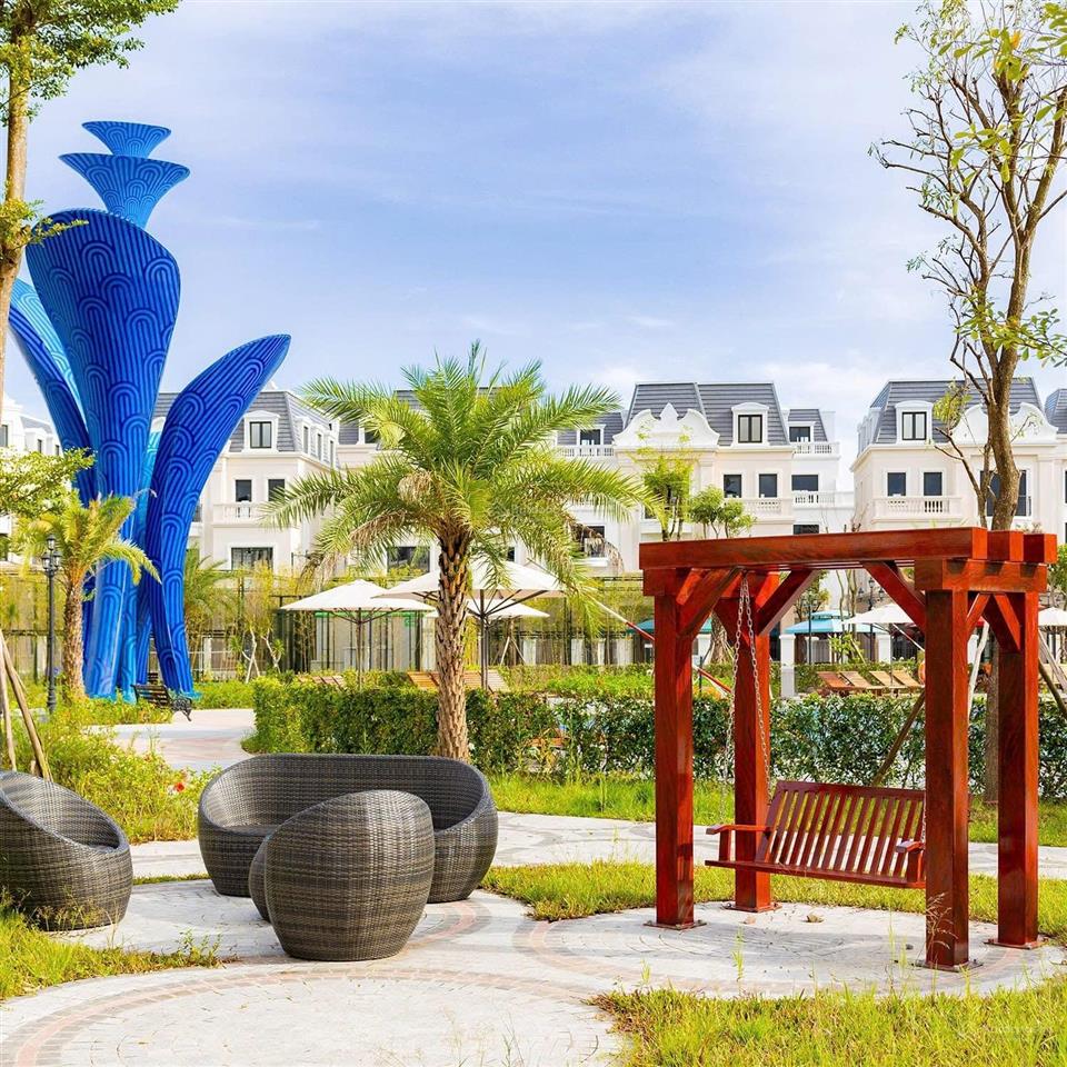 Bán gấp nhà liền kề tại vinhomes golden avenue móng cái, giá siêu hời 5,35 tỷ, 77,5m2