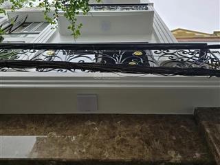 **nhà đẹp đón tết phố cổ nhuế  ngõ thông kinh doan  thang máy 54m2  6 tầng  giá 12,5 tỷ tổng