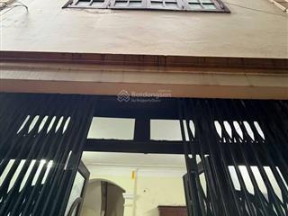 Bán nhà riêng tại phường yên hòa, cầu giấy, hà nội, 7,3 tỷ, 30m2