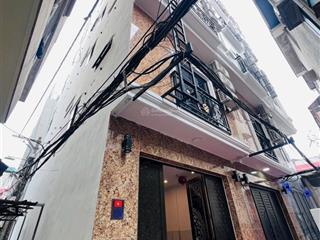 Siêu phẩm nhà dòng tiền lô góc 16 phòng tại phố cổ nhuế , danh thu 60tr
54m2  7 tầng / giá 12,5 tỷ