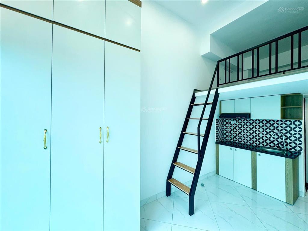 Nhỉnh 13 tỷ có ngay chdv 18 phòng khép kín đã vận hành ful doanh thu 700tr/năm 50m2, 8t, mt 4,6m