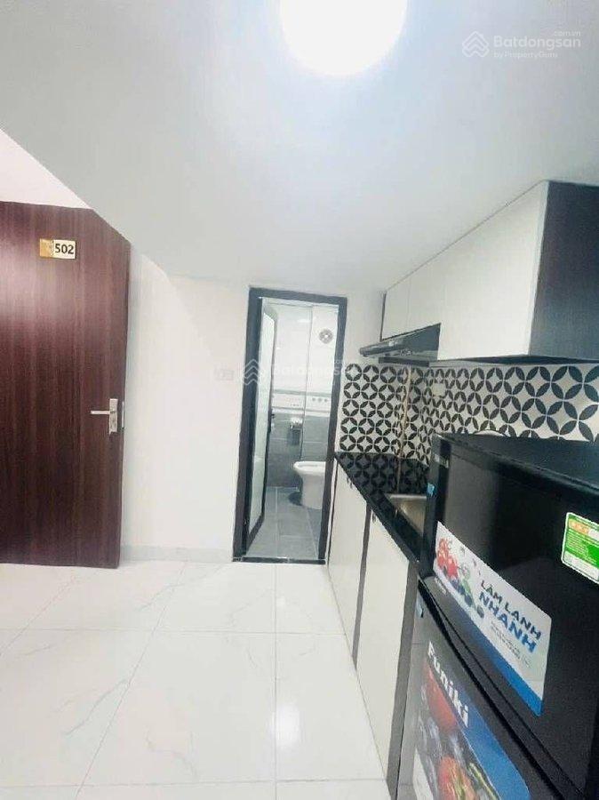 Nhỉnh 13 tỷ có ngay chdv 18 phòng khép kín đã vận hành ful doanh thu 700tr/năm 50m2, 8t, mt 4,6m