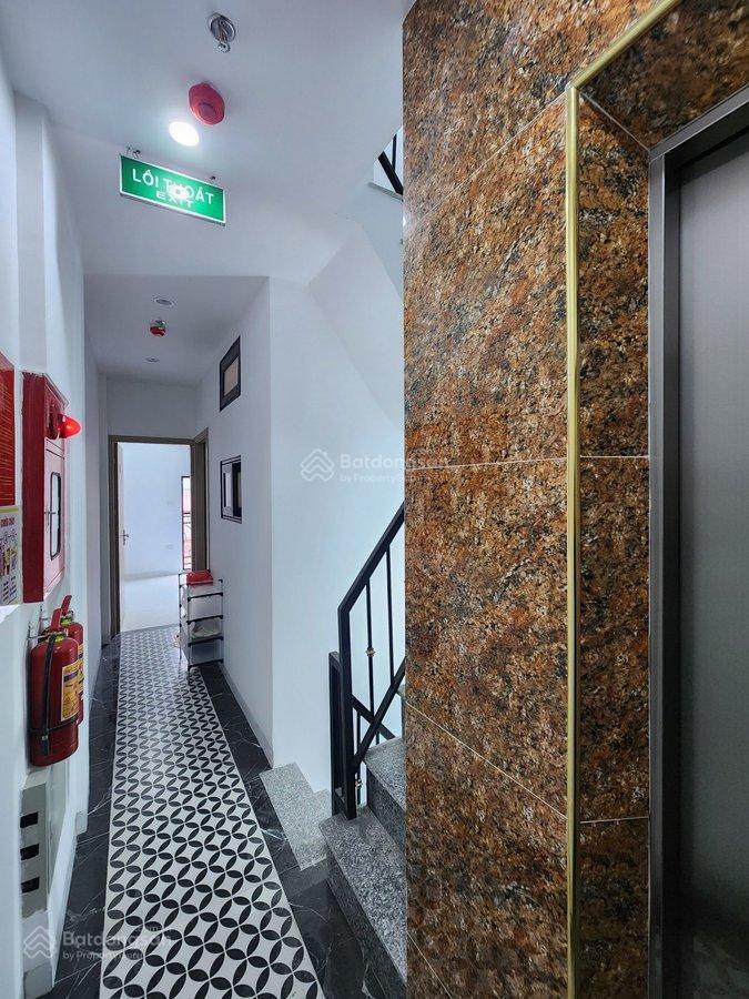 Rẻ nhất thị trường nhà dòng tiền 16 phòng tại phố cổ nhuế 50m2  7 tầng  mt 4m /giá 12,3 tỷ