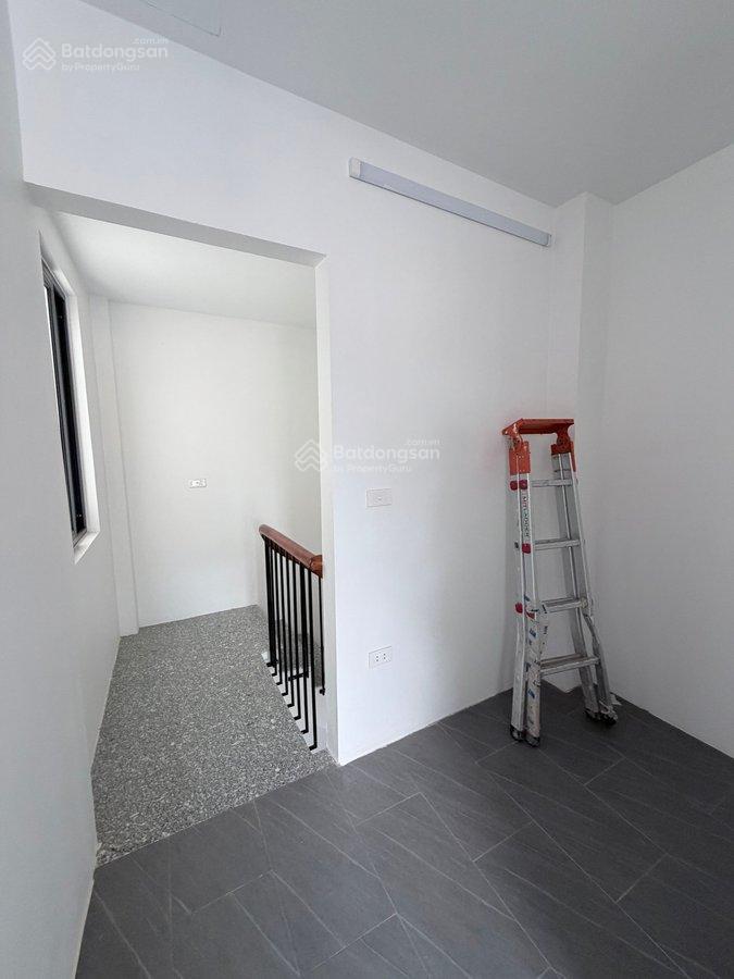 Gấp gấp gấp nhà đẹp lô góc 6 tầng phố khâm thiên đống đa 30m2  6 tầng  4 ngủ / giá 7,8 tỷ *
