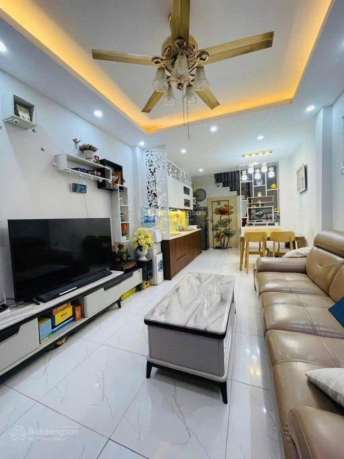 Chỉ 7 tỷ có ngay nhà đẹp mới keng  phố cổ nhuế  ngõ rộng thênh thang 32m²  5 tầng  mt3,5