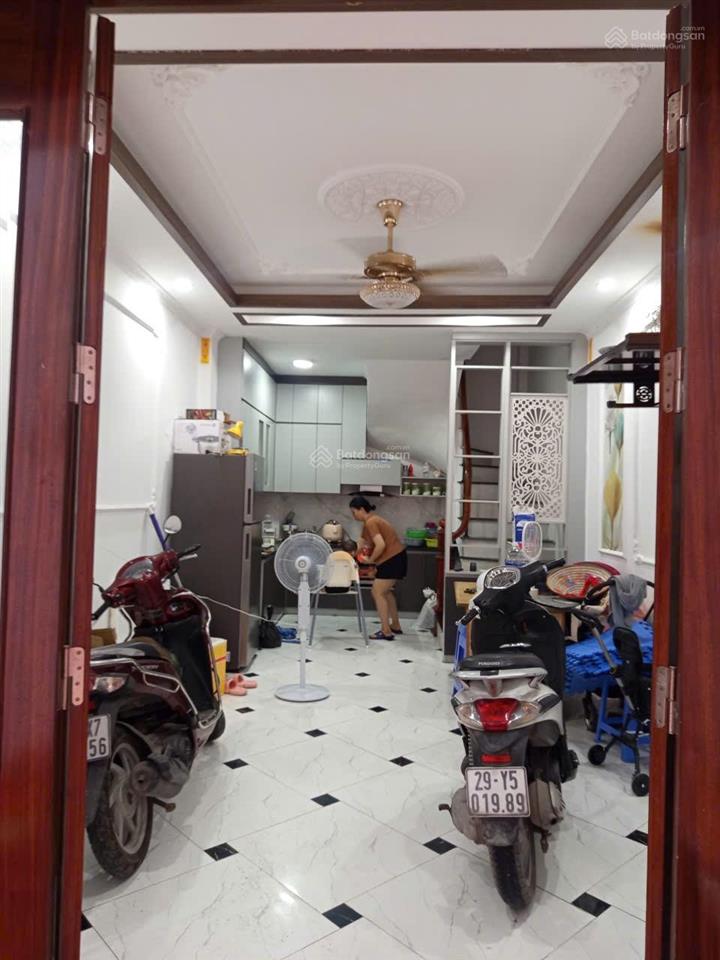 Cắt lỗ căn nhà mới keng cổ nhuế ngõ rộng thênh thang ô tô 30m2  5 tầng  mt 4,6m / giá 6,5 tỷ