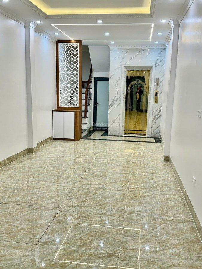 Nợ bank bán gấp căn nhà mới 6 tầng thang máy  phố khâm thiên  ngõ thông kinh doanh 48m2  6tầng