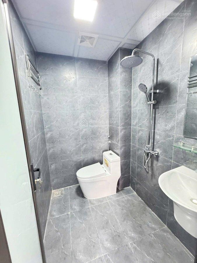 Bán gấp nr 4pn, 4wc, 35m2 giá cực chất tại cổ nhuế, bắc từ liêm, hà nội