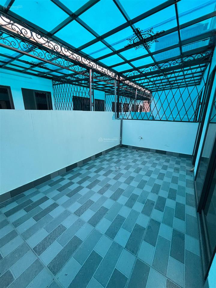 Giảm chào cực sốc căn nhà đẹp thang máy, gần mặt phố cổ nhuế ô tô 32m2  6tầng  mt4,5 /giá 7,8 tỷ