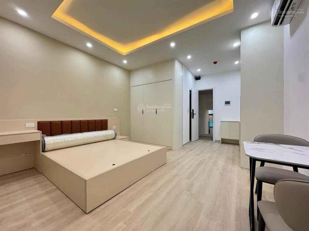 Toà chdv nguyễn thị định, 131m2*7t, mt 15m, 35 phòng kk, lô góc, ngõ ô tô tránh, dòng tiền 6%/năm!