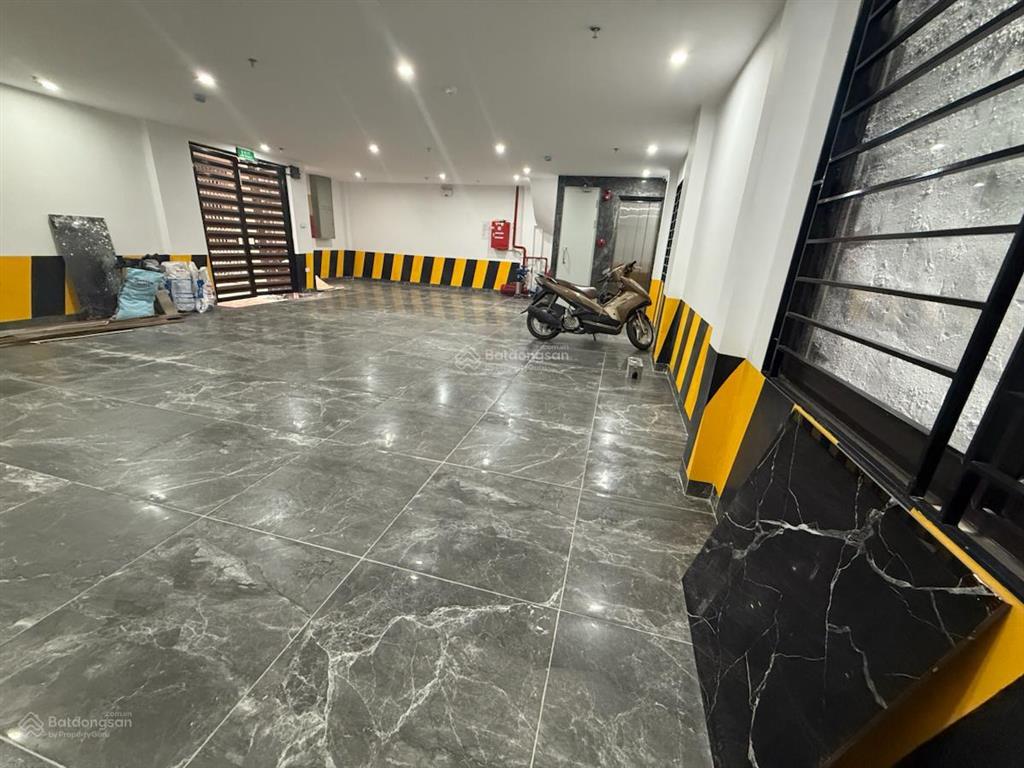 Hiếm! toà chdv tây sơn, 86.8m2*8t, mt 5m, 24 phòng kk, ngõ ô tô, đủ gpxd/pccc, dòng tiền 6%/năm!