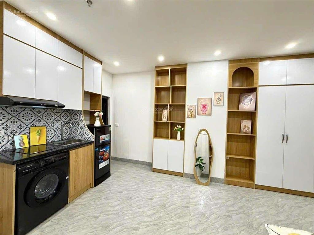 Toà chdv đê la thành, 59.7m2*7t, mt 5m, 18 phòng kk, 10m ra ô tô tránh, đủ pccc, dòng tiền 7%/năm!