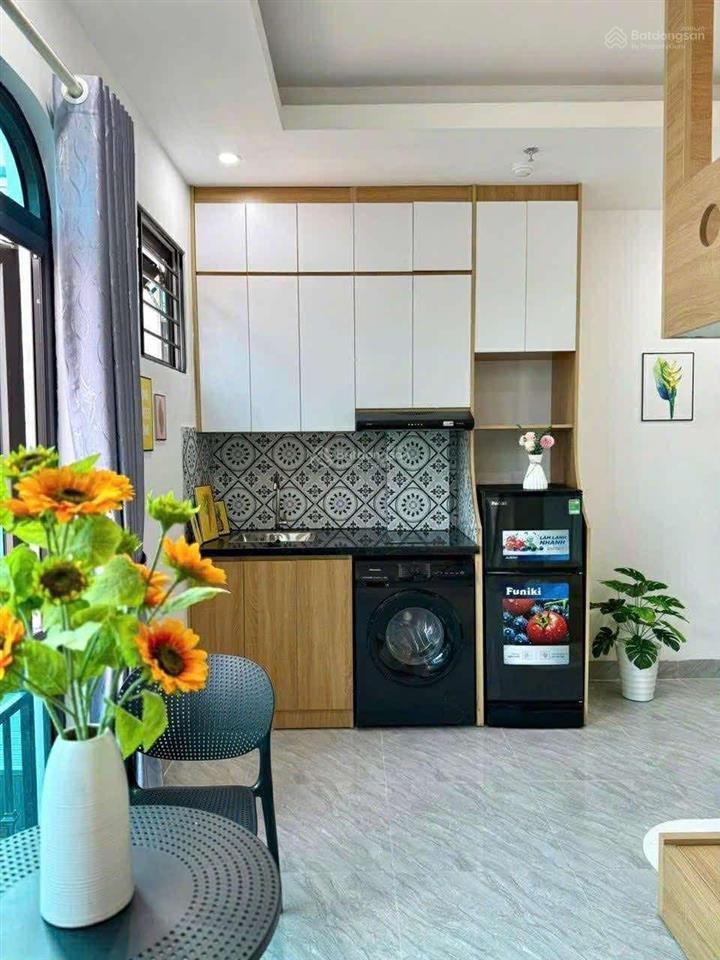 Toà chdv đê la thành, 59.7m2*7t, mt 5m, 18 phòng kk, 10m ra ô tô tránh, đủ pccc, dòng tiền 7%/năm!