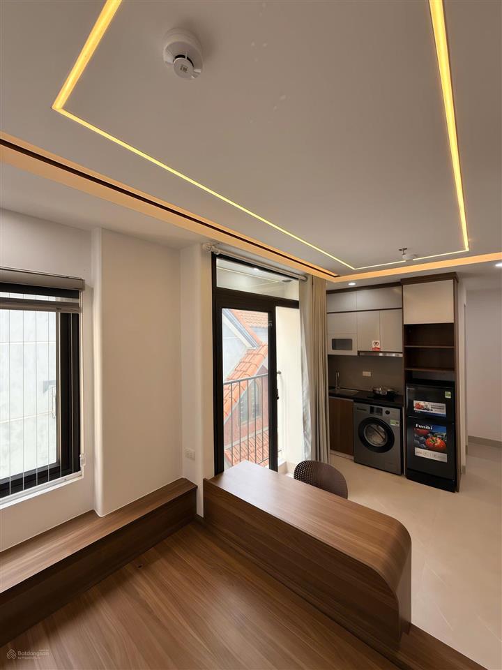 Toà chdv mặt phố đại linh, 94m2*9t lô góc, mt 6.5m, 28 phòng kk, đủ gpxd/pccc, dòng tiền 6.5%/năm!