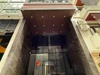 Toà chdv chùa láng, 101.6m2*10t, mt 6m, 40 chkk + mbkd, ngõ ô tô, đủ gpxd/pccc, dòng tiền 6%/năm!