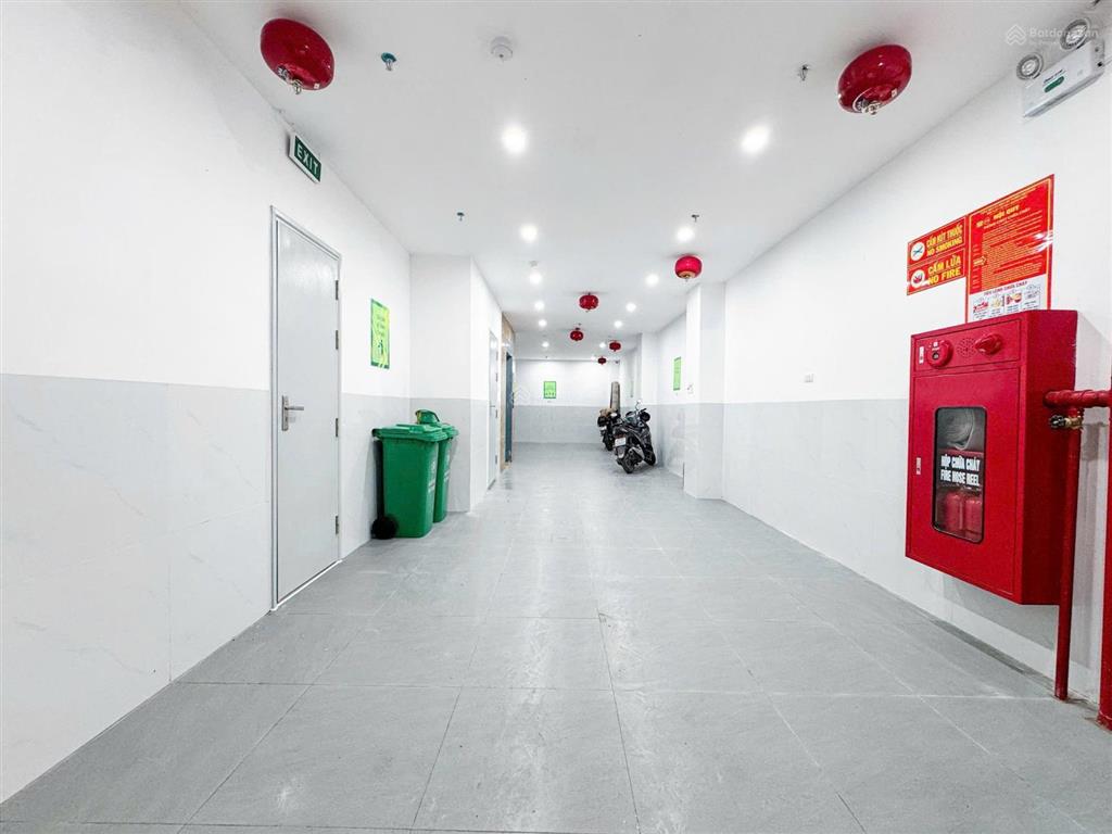 Toà chdv dịch vọng 77m2*7t, mt 5.5m, 30 phòng kk, ngõ ô tô, đủ gpxd  pccc, dòng tiền 8%/năm!