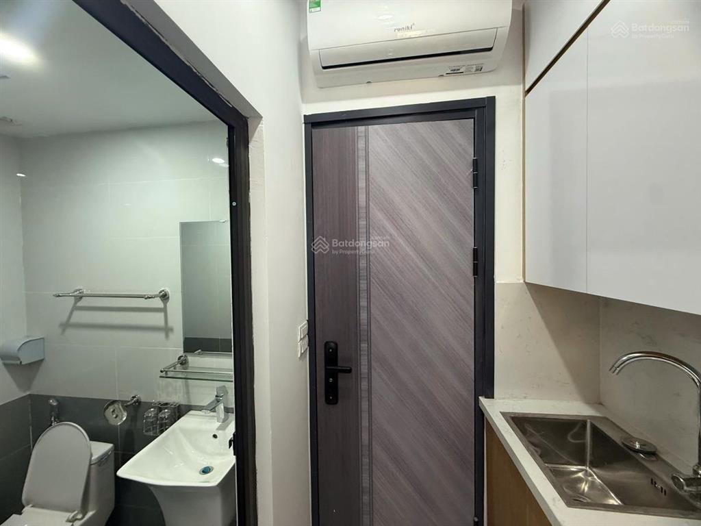 Hiếm! toà chdv láng hạ, 65m2*7t, mt 6m5, 24 phòng kk, ngõ thông, đủ gpxd/pccc, dòng tiền 7%/năm