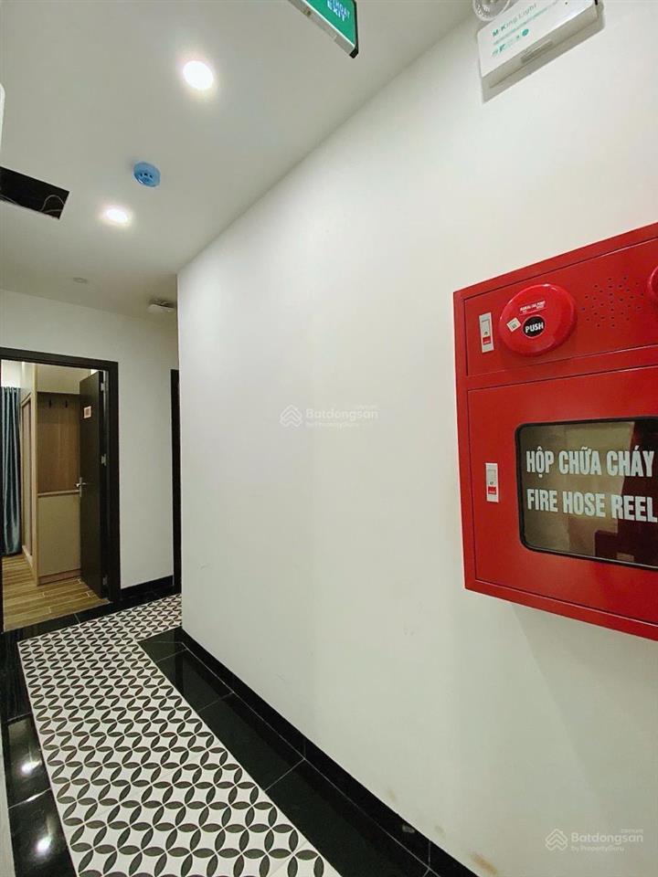Toà chdv giảng võ, 90.4m2*7t, mt 8m, 18 phòng kk, ngõ 5m, sát phố, đủ gpxd/pccc, dòng tiền 8%/năm