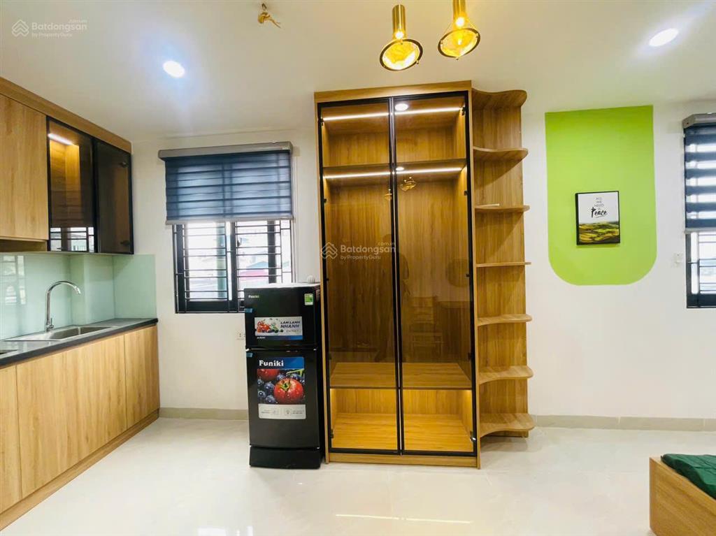 Hàng xóm royal city! tòa chdv mặt phố cự lộc, 80.2m2*8t, 20 phòng kk, đủ pccc, dòng tiền 6%/năm