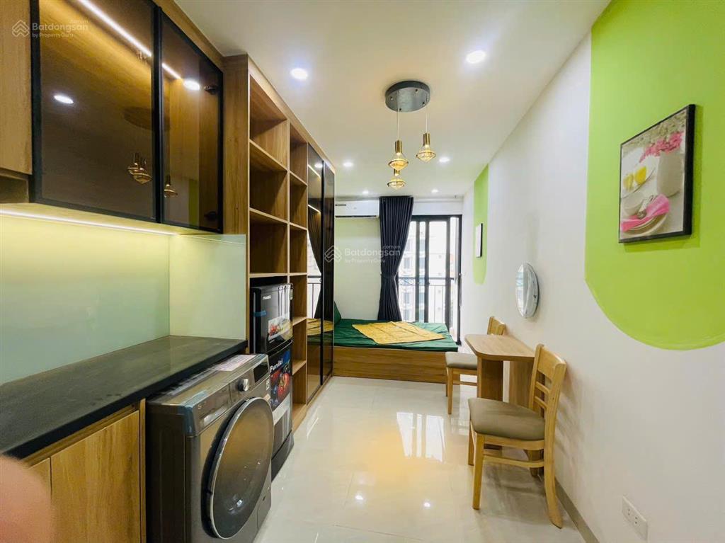 Hàng xóm royal city! tòa chdv mặt phố cự lộc, 80.2m2*8t, 20 phòng kk, đủ pccc, dòng tiền 6%/năm