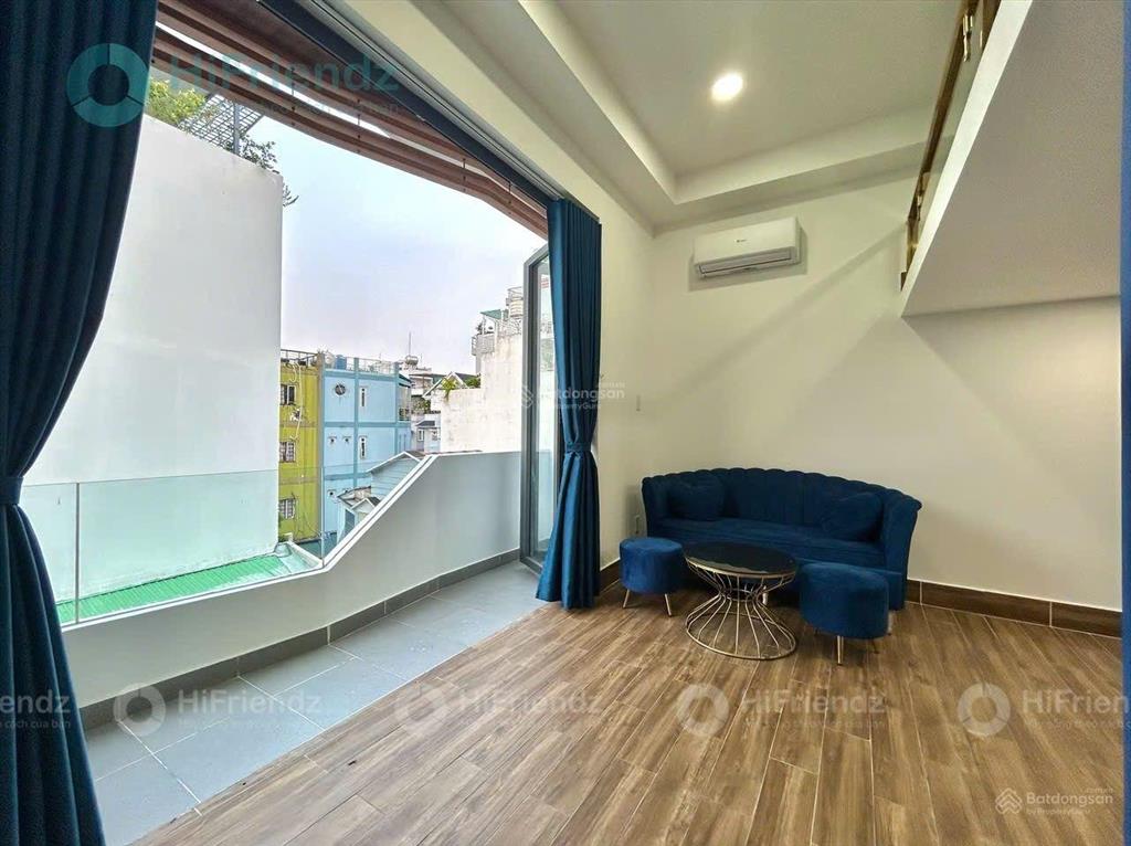 Căn hộ duplex bờ kè hoàng sa  ban công  full nội thất hiện đại