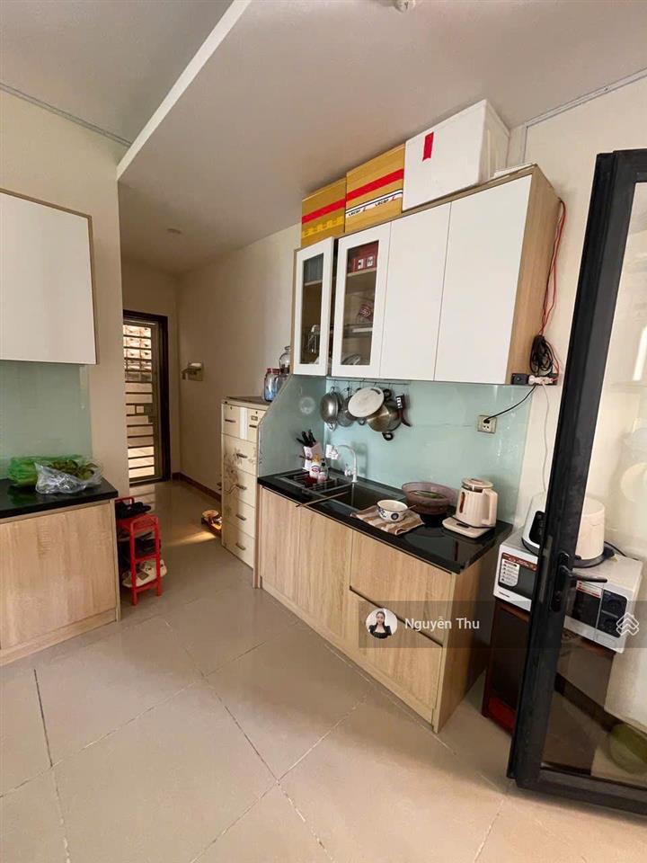 Bán 2pn2wc 65m2 eratown (đức khải) ntđđ  sổ hồng. giá bán 3.6 tỷ.  0906 600 *** (thu)