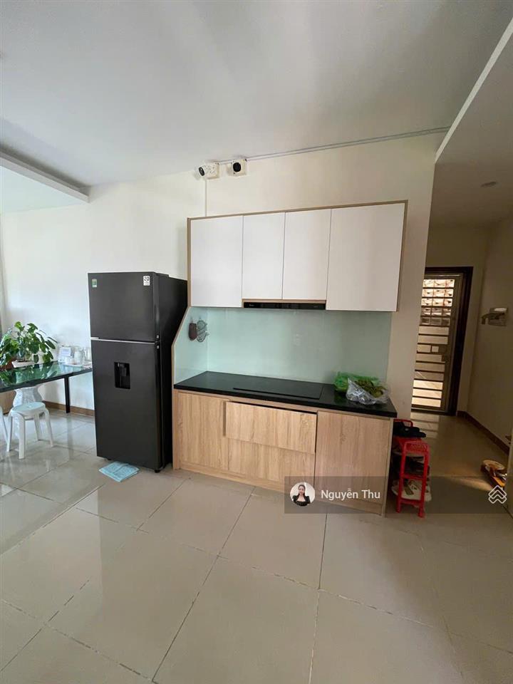 Bán 2pn2wc 65m2 eratown (đức khải) ntđđ  sổ hồng. giá bán 3.6 tỷ.  0906 600 *** (thu)