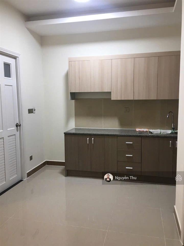 Bán 1pn 1wc 45m2 eratown (đức khải)  sổ hồng  giá bán 2.4 tỷ.  0906 600 *** (thu)